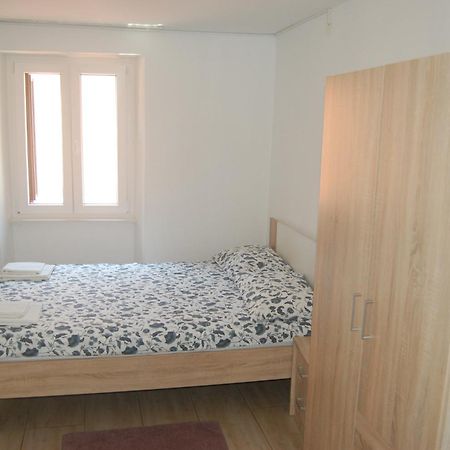 Apartments Dana Izola Extérieur photo